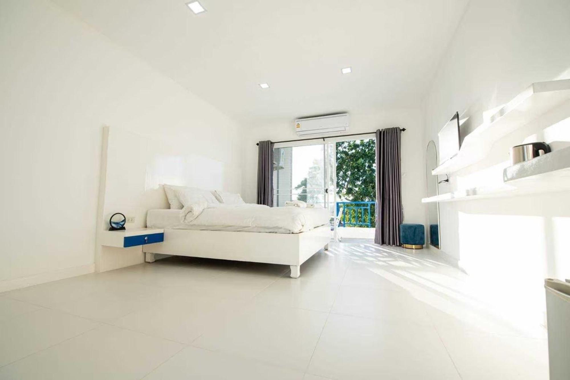 Collection O To The Sea Resort Thailand Na Chom Thian Exterior photo